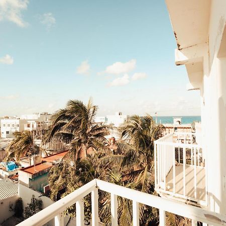 Balu Hotel Isla Mujeres Exterior photo